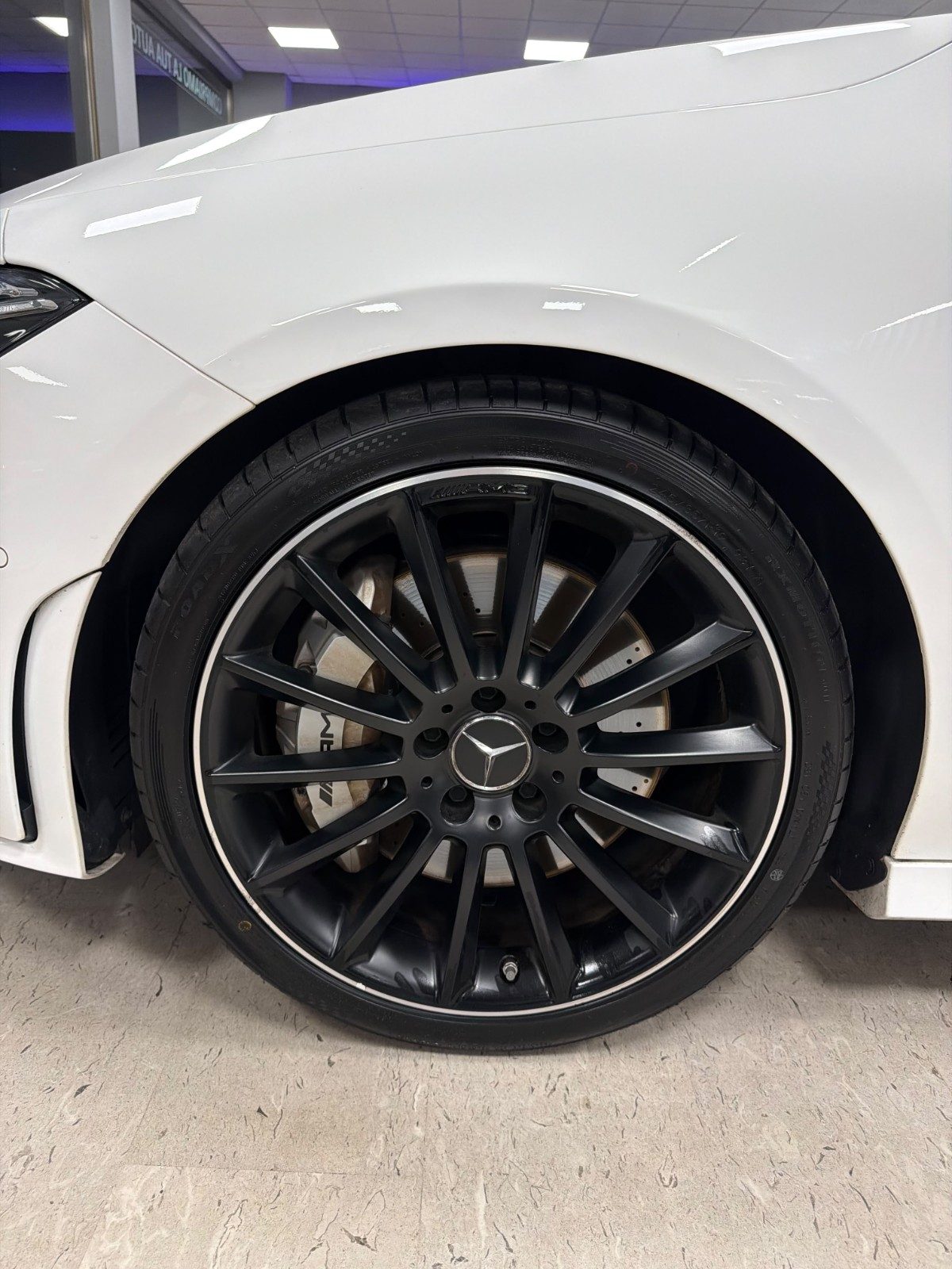 MERCEDES-BENZ CLA 35 AMG 4MATIC – 306 CV