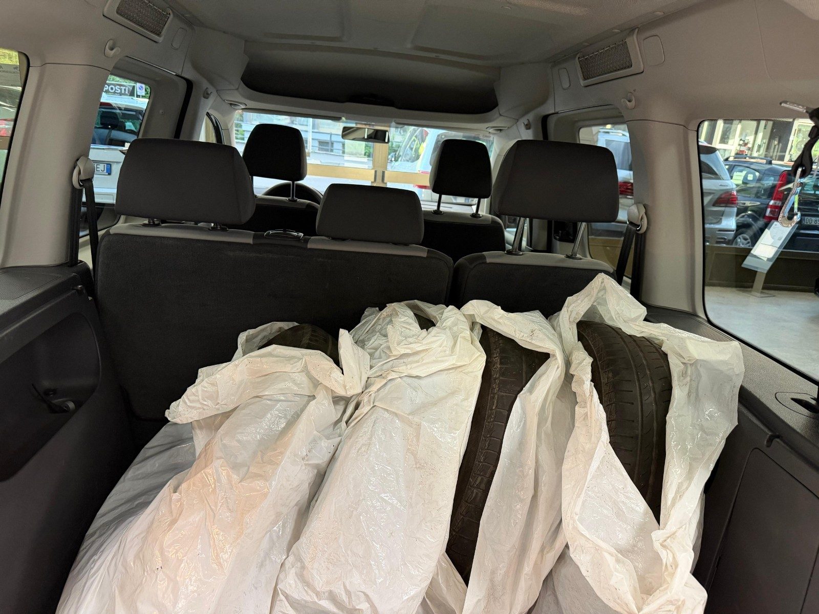 VOLKSWAGEN CADDY 1.6 TDI HIGHLINE – 7 POSTI