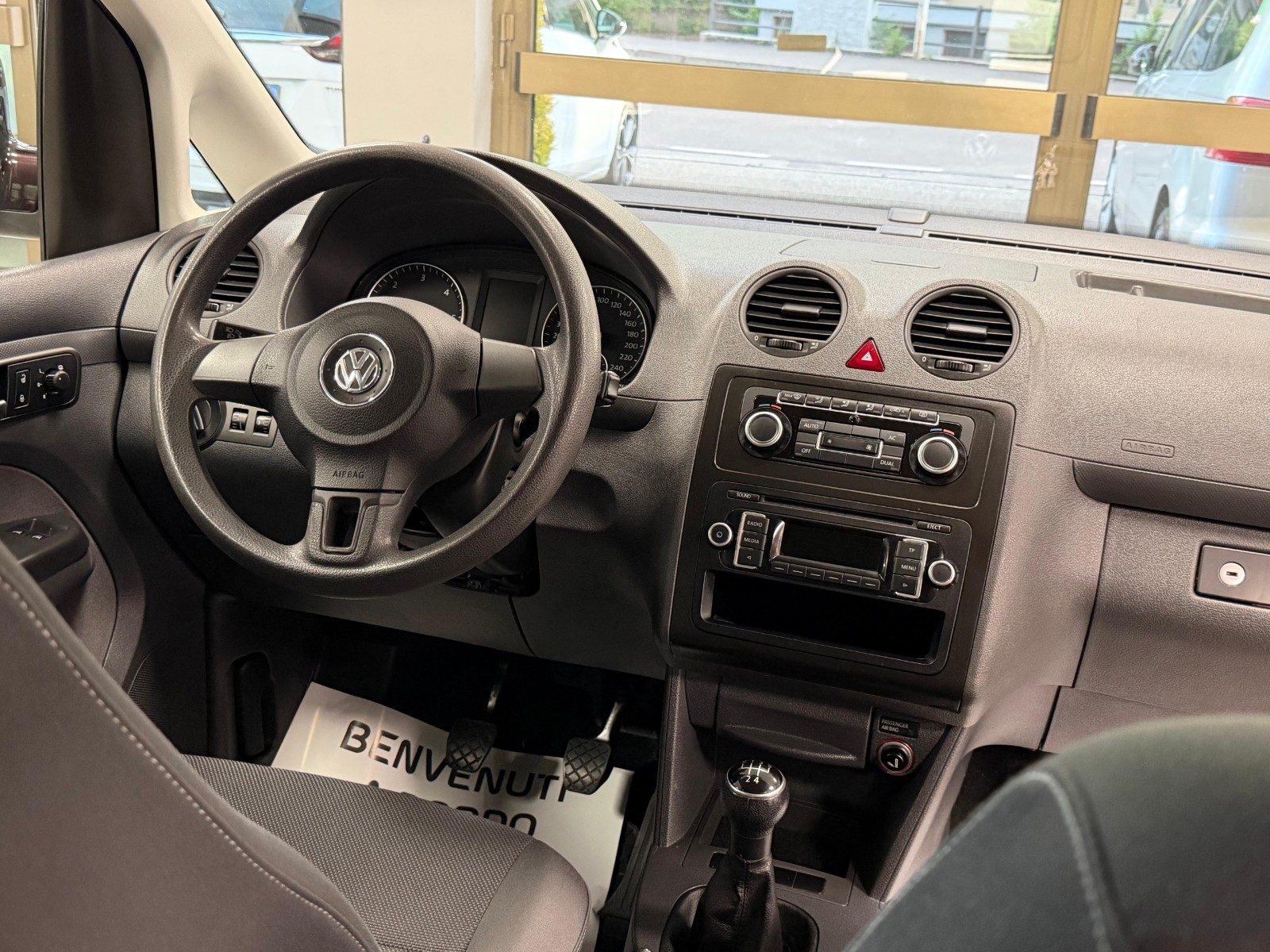 VOLKSWAGEN CADDY 1.6 TDI HIGHLINE – 7 POSTI
